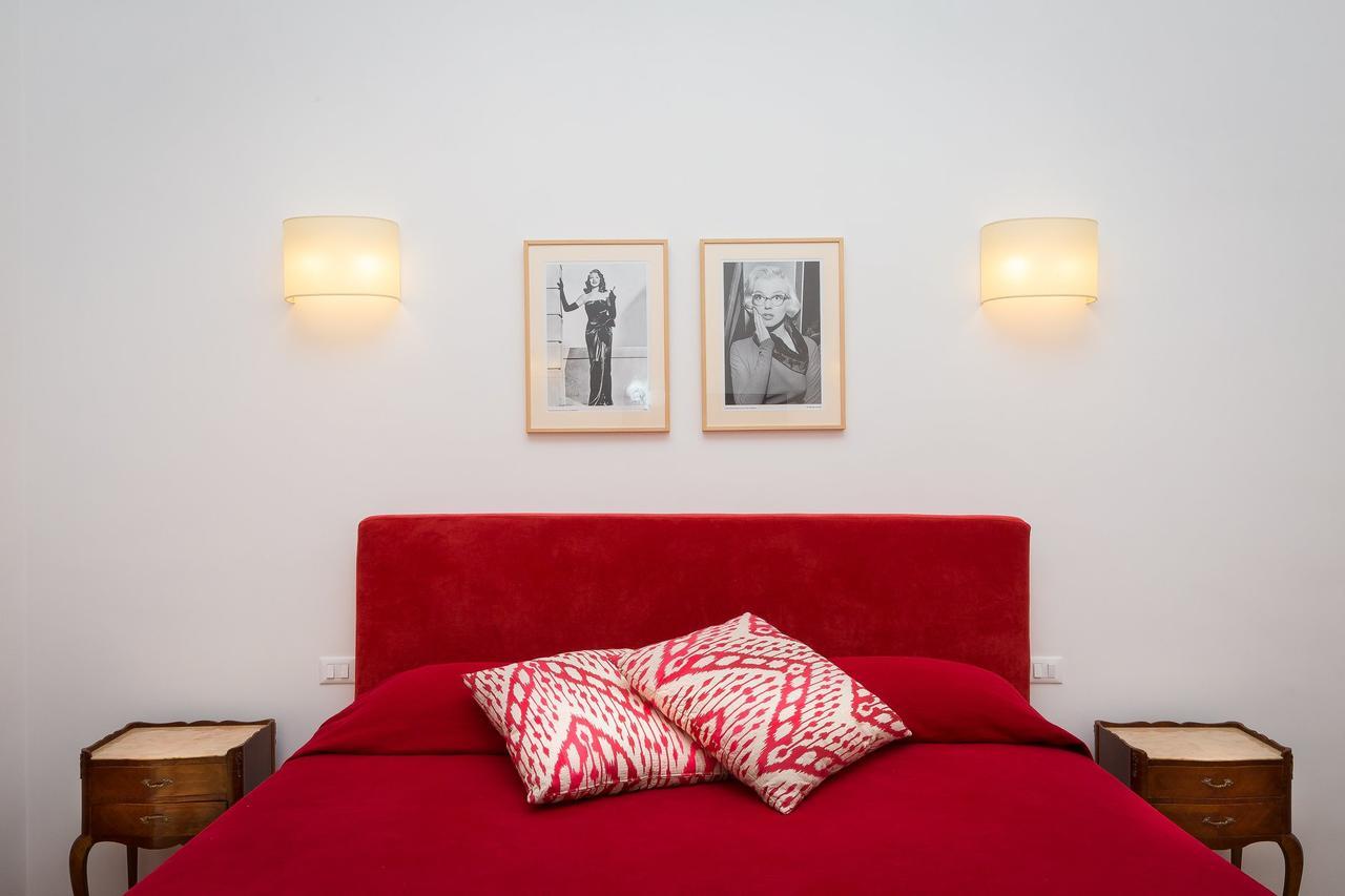 Prestigious Apartment Via Barberini ローマ エクステリア 写真