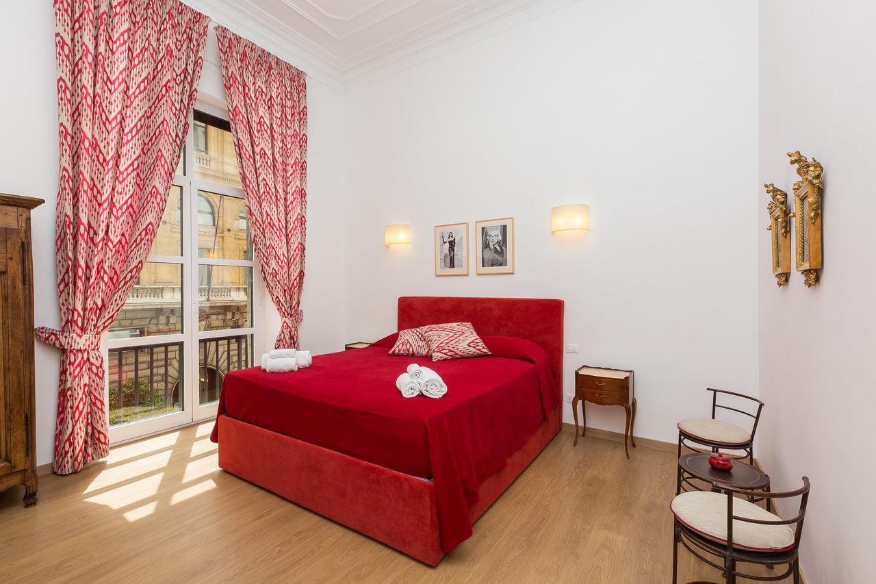 Prestigious Apartment Via Barberini ローマ エクステリア 写真